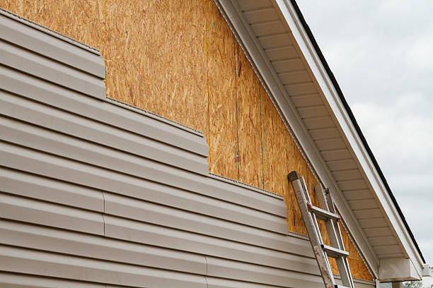 24/7 Emergency Storm Damage Siding Repair experts in Simpsonville, SC